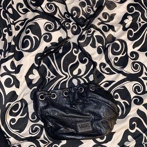 Vans mini bucket bag